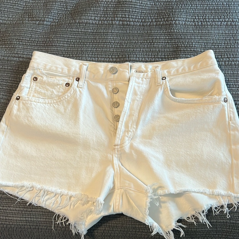 AGOLDE CREAM DENIM PARKER SHORTS SIZE 27